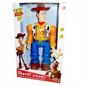 مجسم شخصية الشريف وودي من فيلم "Toy Story 5"