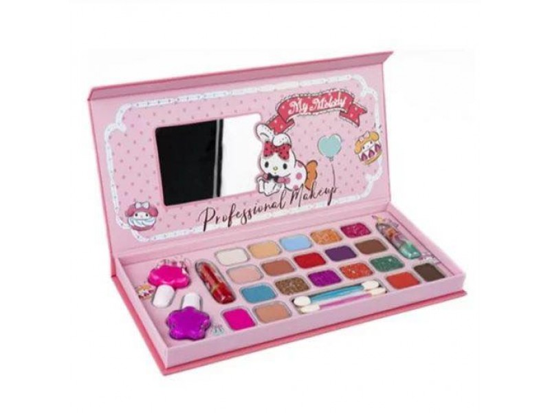 مجموعة مكياج  