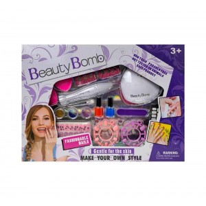 طقم تزين الأظافر للفتيات 