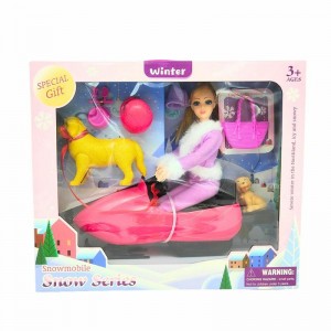 دمية ميلا تويز مع عربة ثلجية