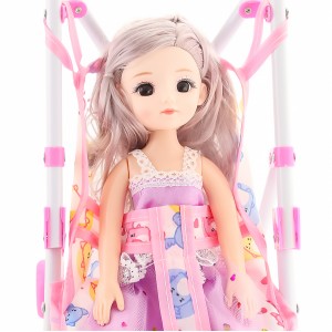 عربية مع دمية كولكا